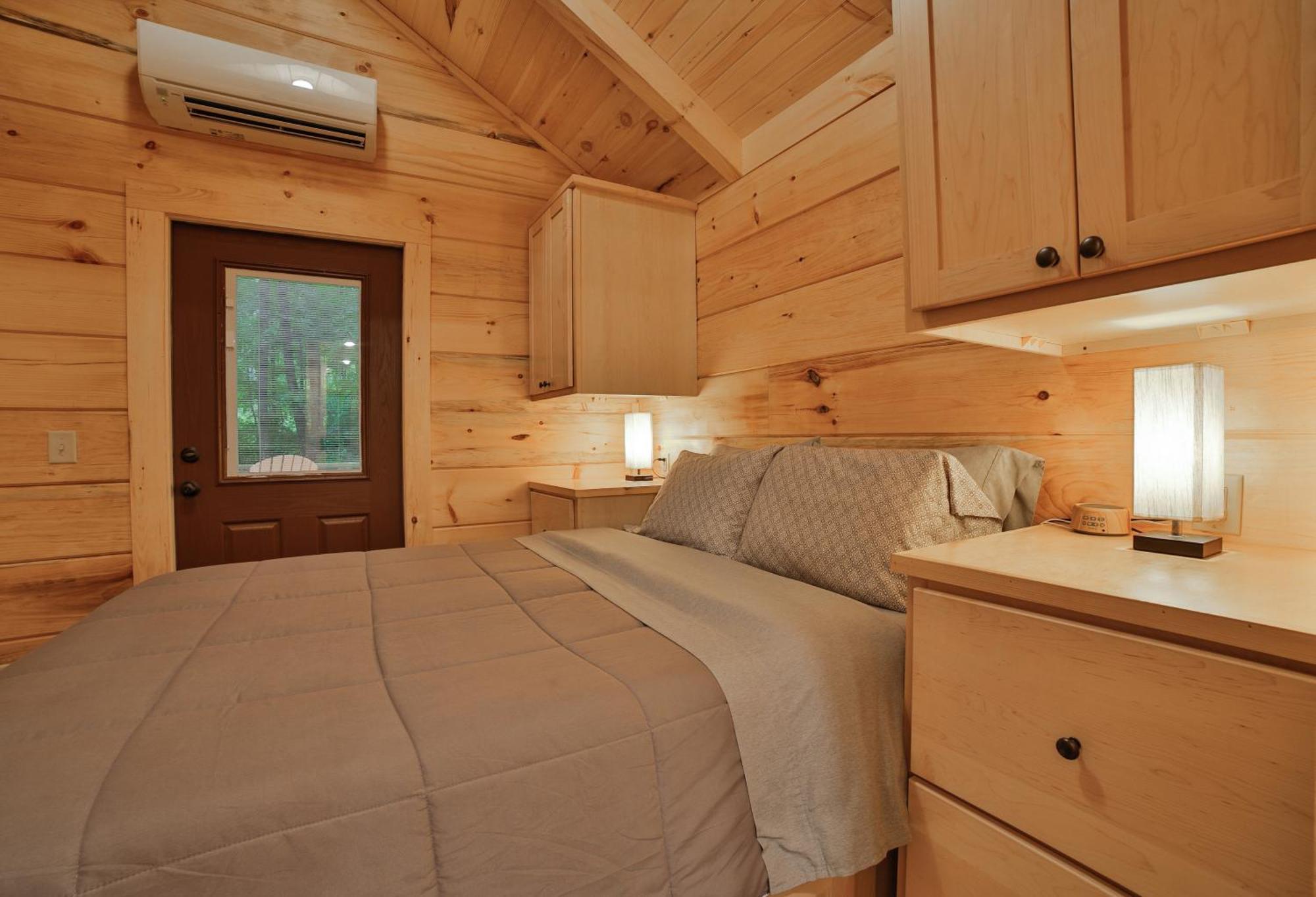 Nana Cabin Tiny Log Home Comfort In Rustic Bliss Chattanooga Exterior photo